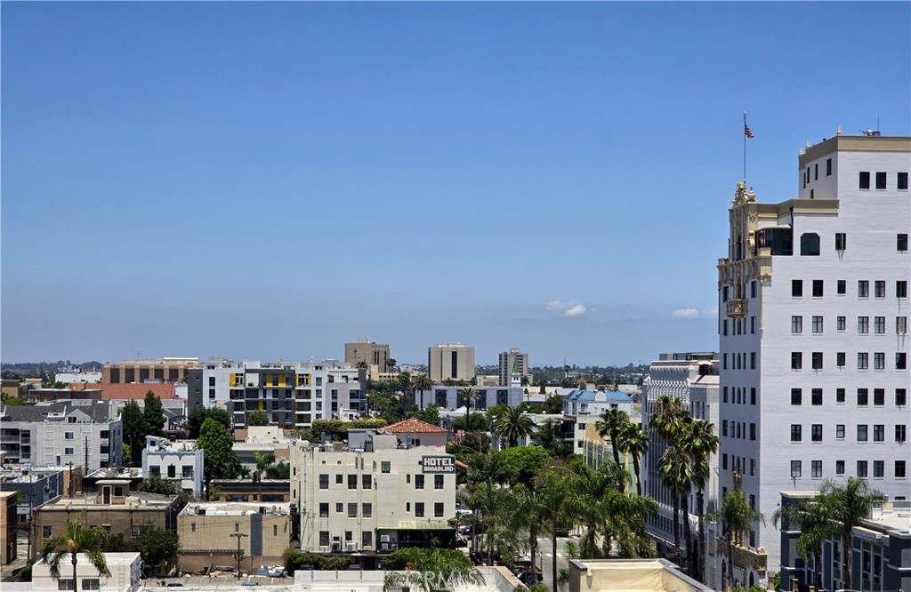 455 E Ocean Blvd 715