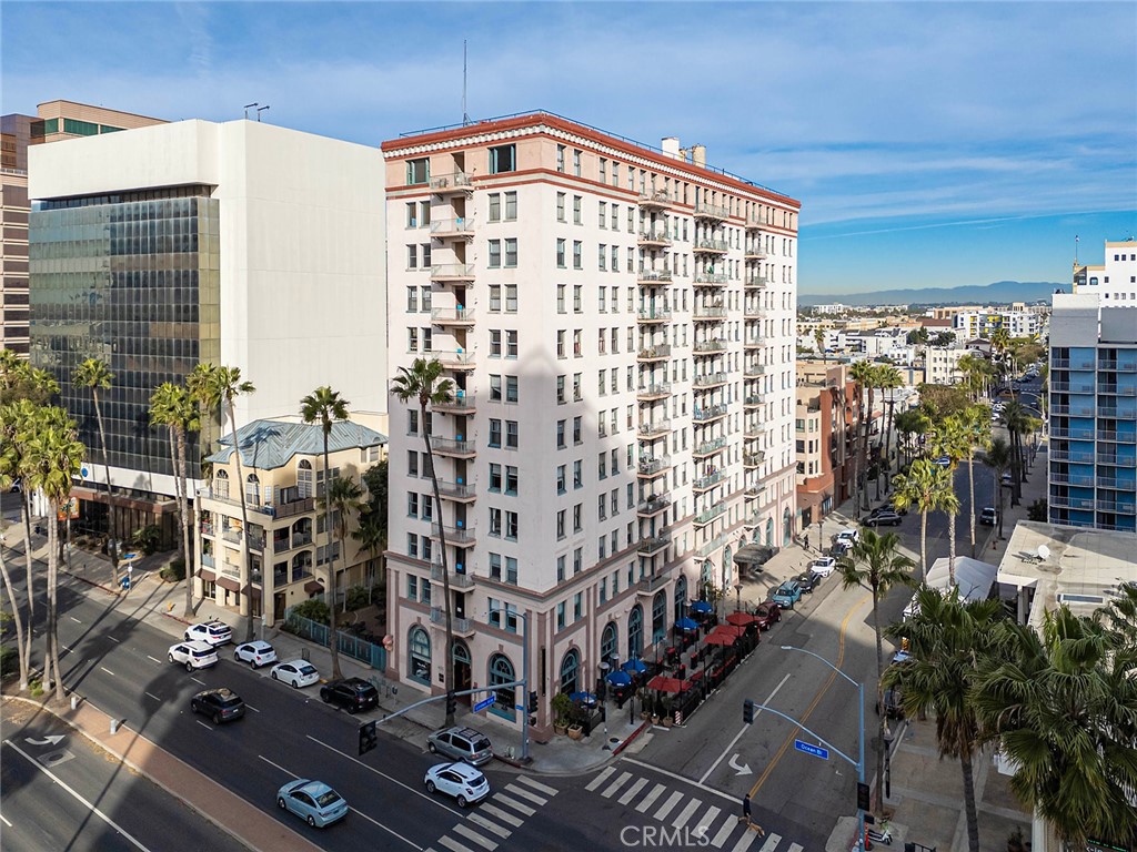 455 E Ocean Blvd 715