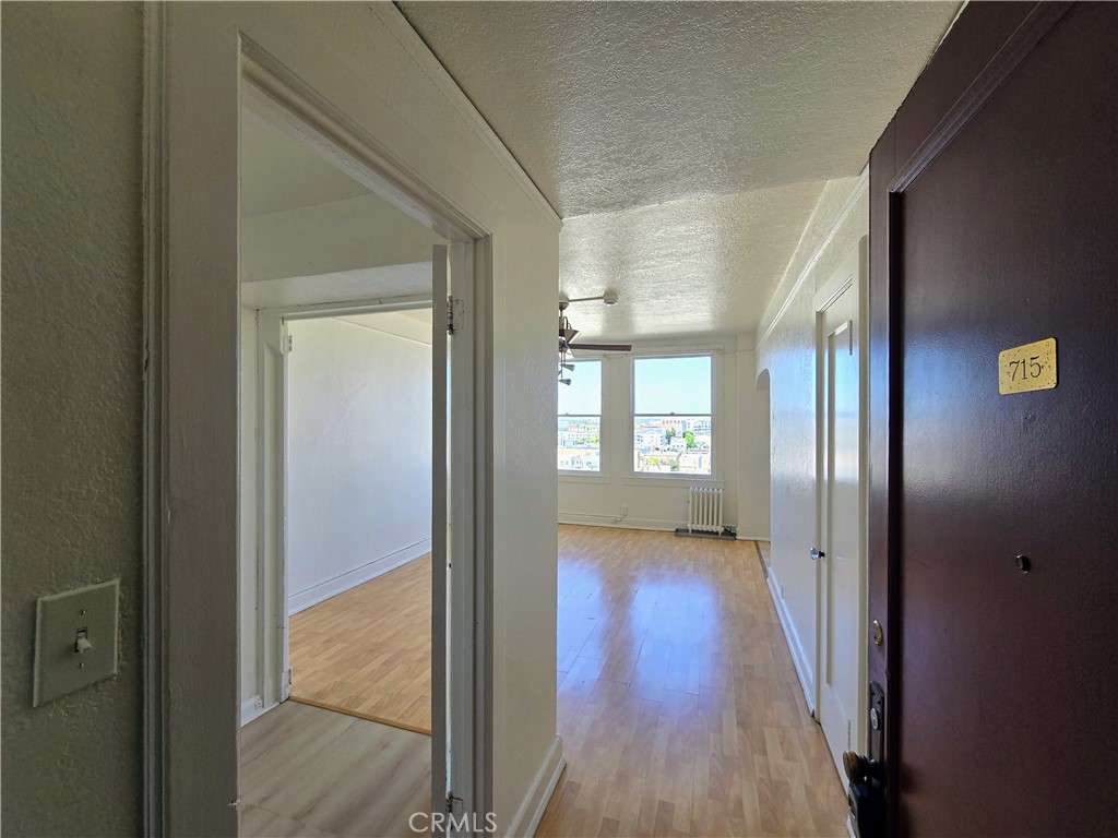 455 E Ocean Blvd 715