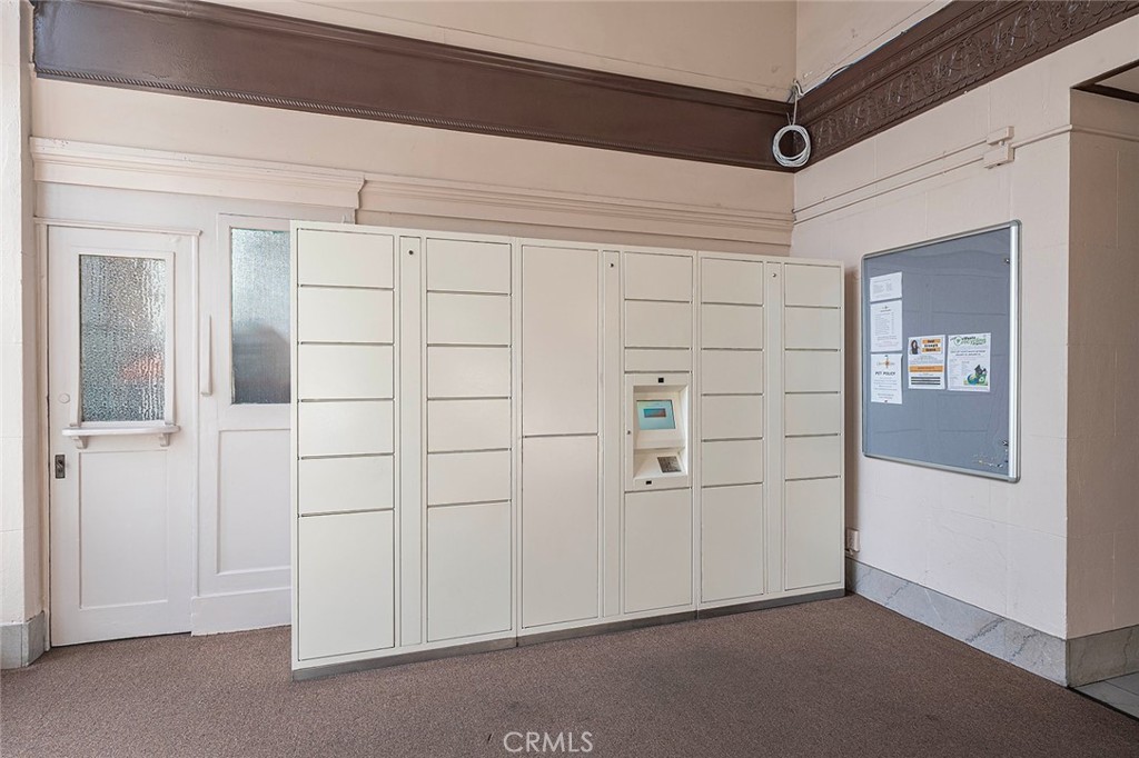 455 E Ocean Blvd 715
