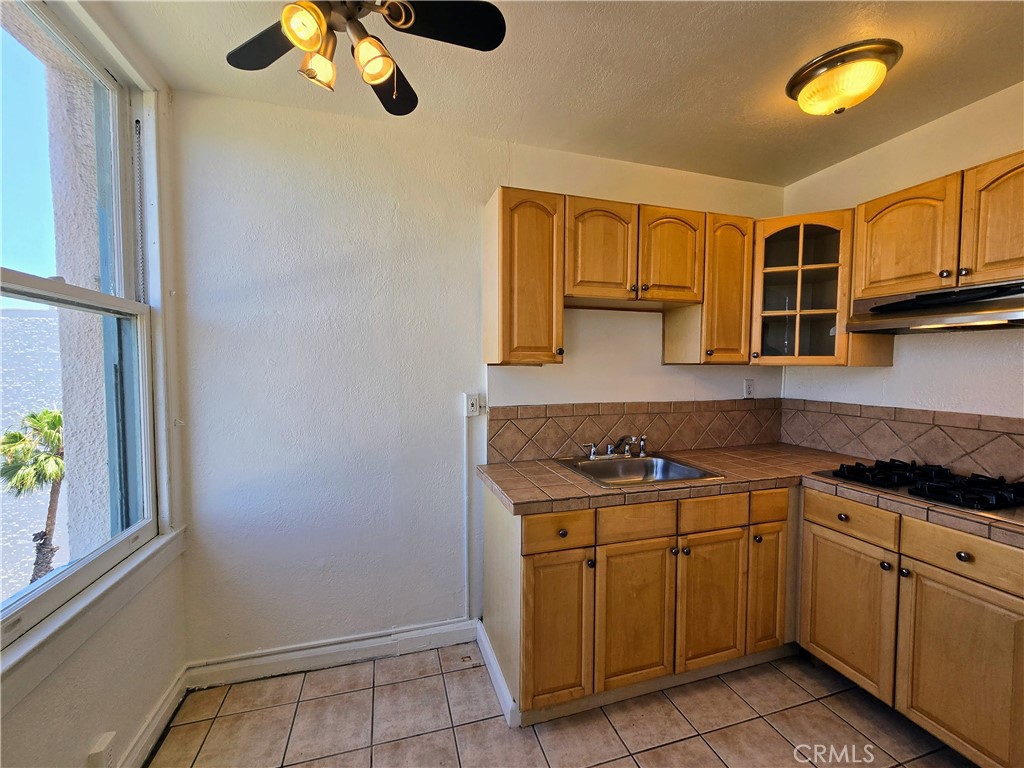 455 E Ocean Blvd 715