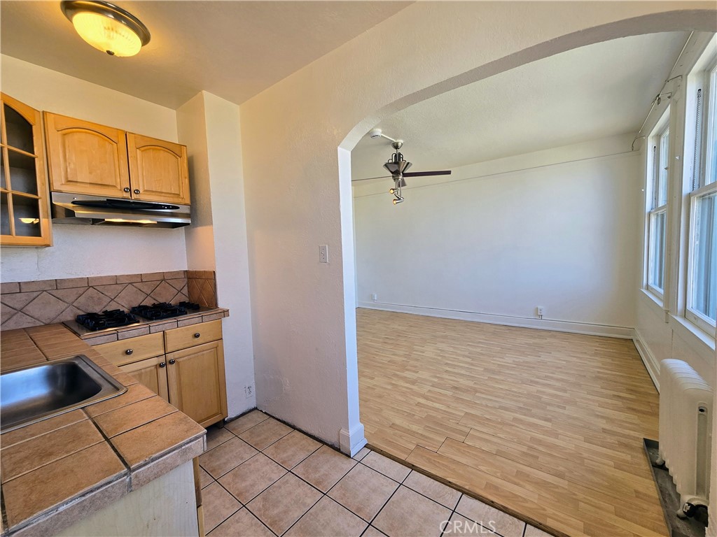455 E Ocean Blvd 715