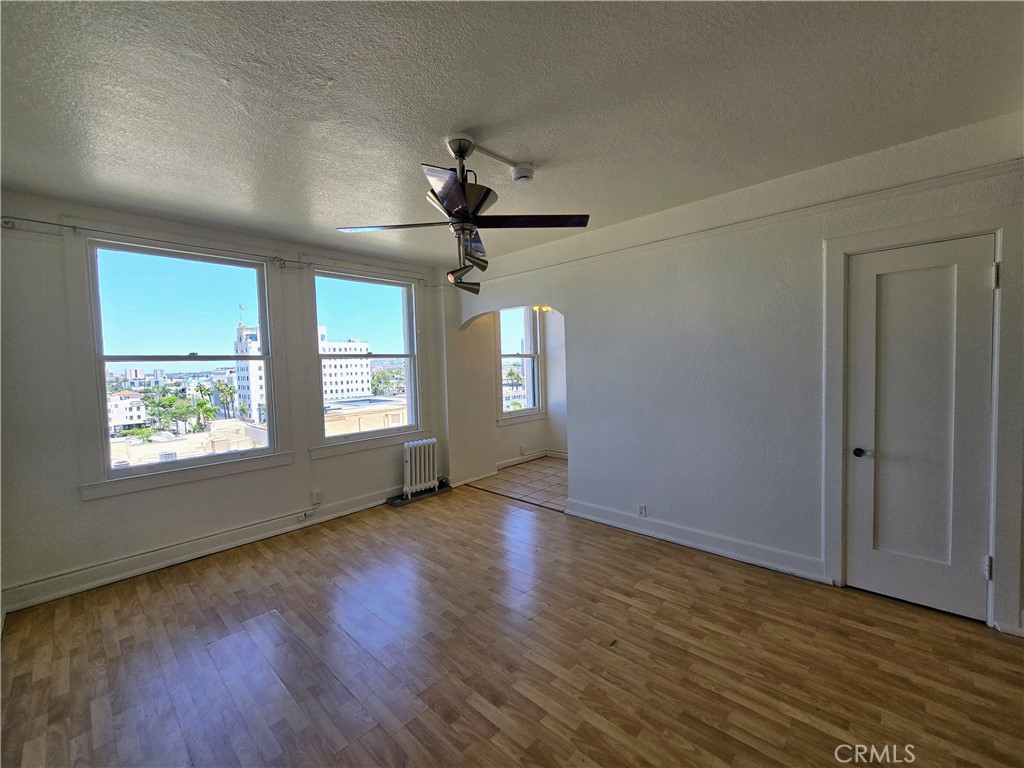 455 E Ocean Blvd 715