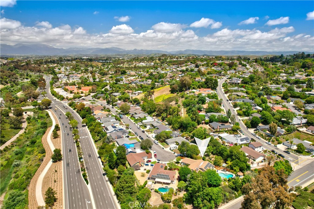 29272 Via San Sebastian