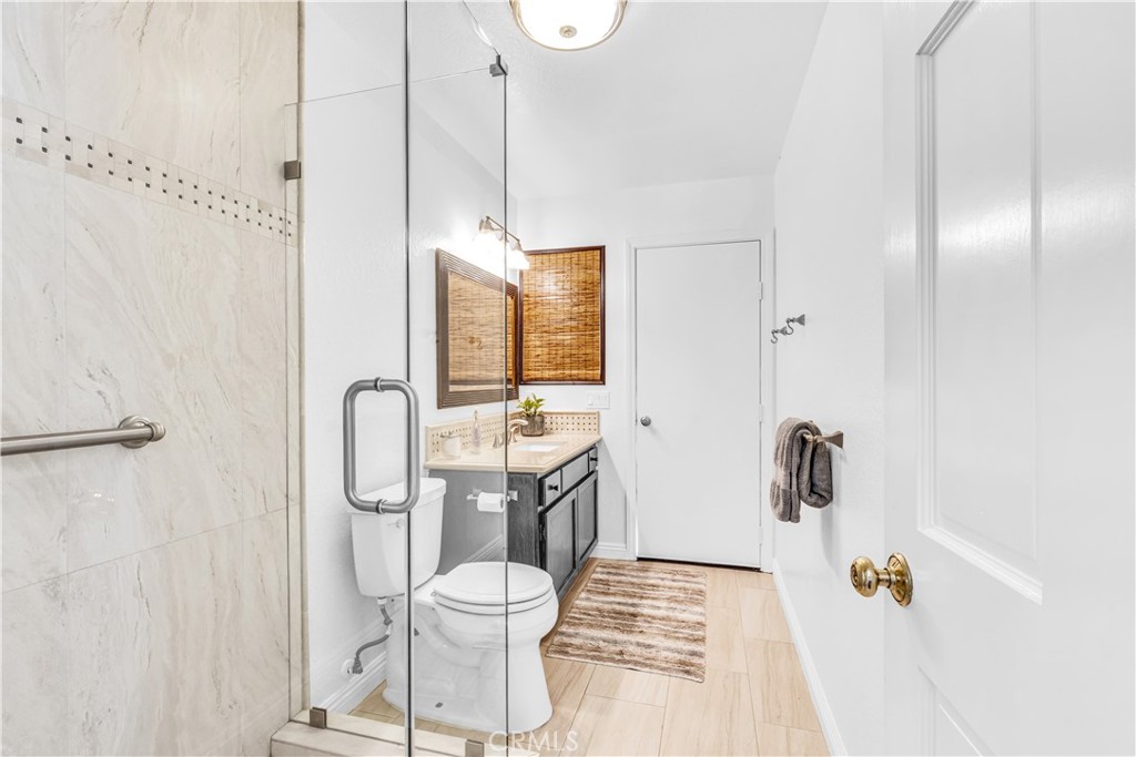 29272 Via San Sebastian