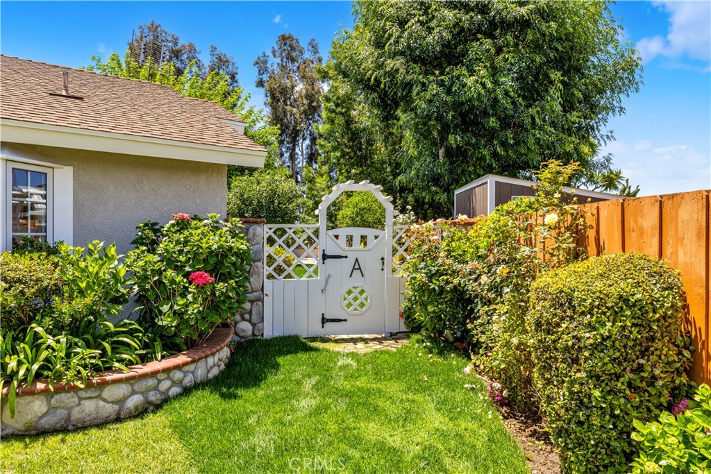 29272 Via San Sebastian