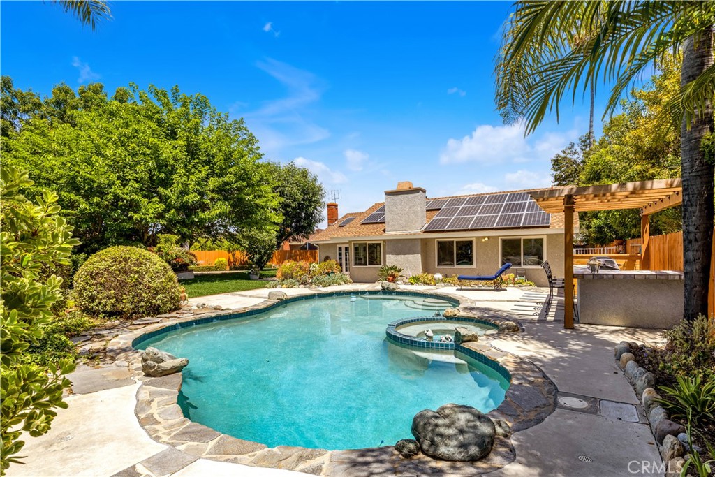 29272 Via San Sebastian