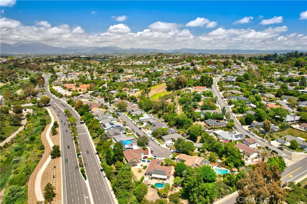 29272 Via San Sebastian