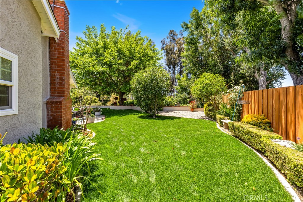 29272 Via San Sebastian