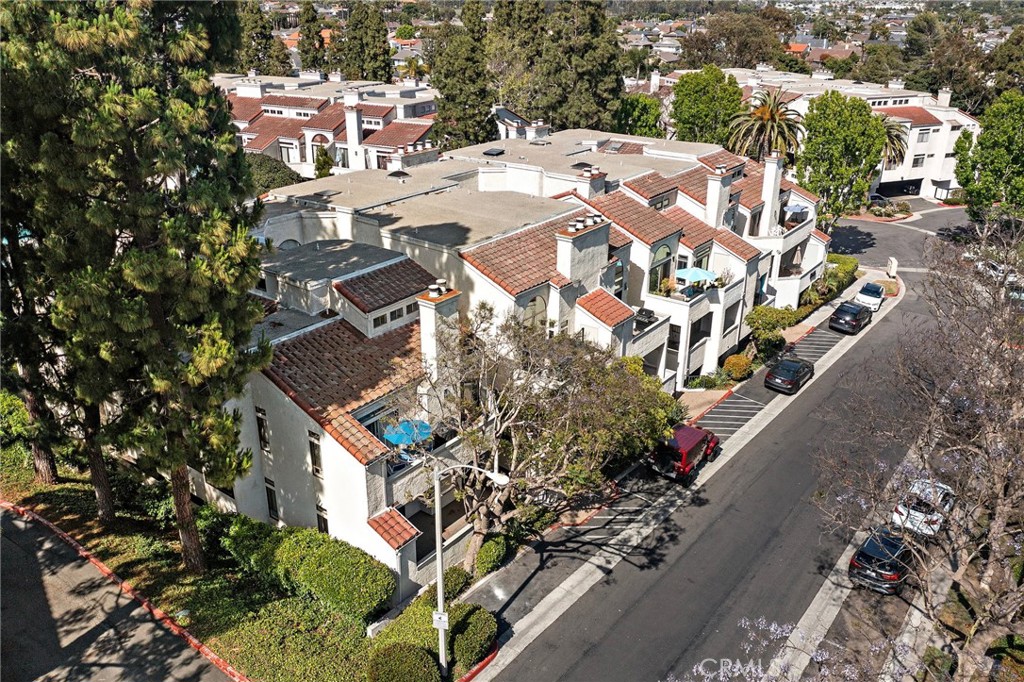 5145 Tortuga Drive 207