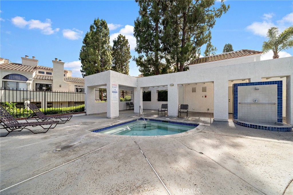 5145 Tortuga Drive 207