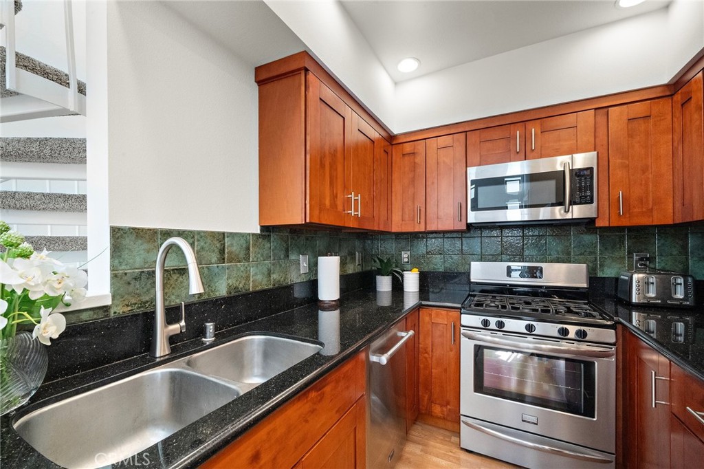 5145 Tortuga Drive 207