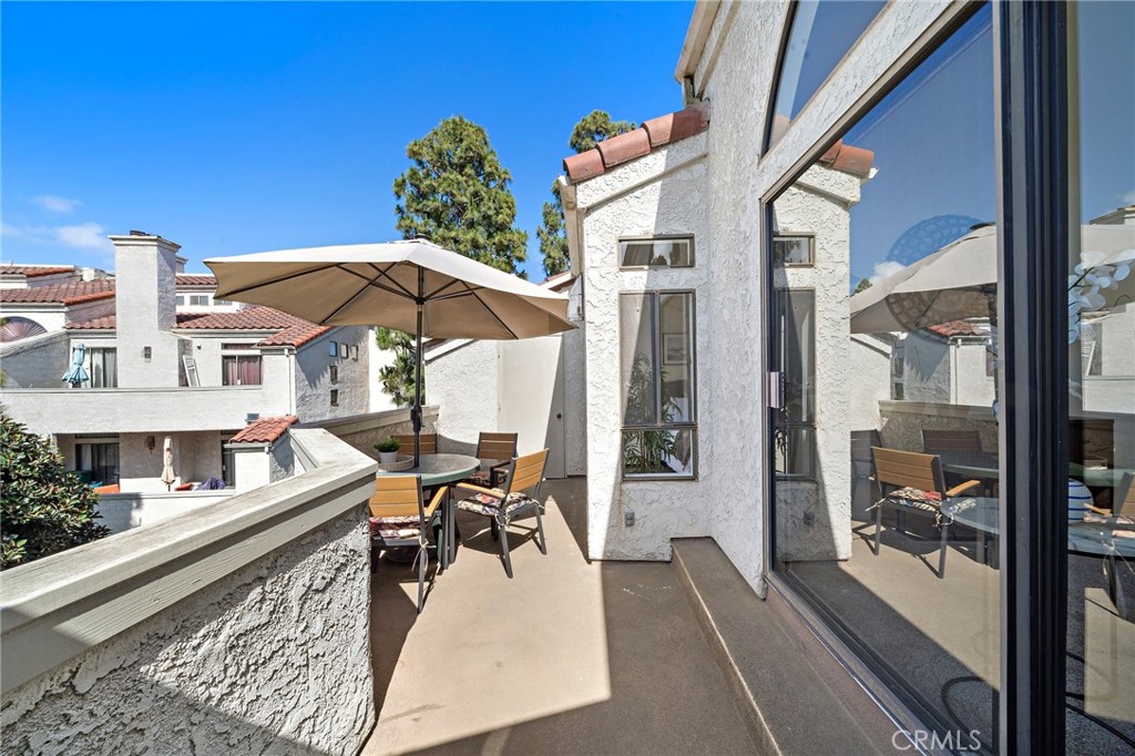 5145 Tortuga Drive 207