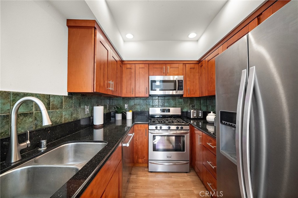 5145 Tortuga Drive 207