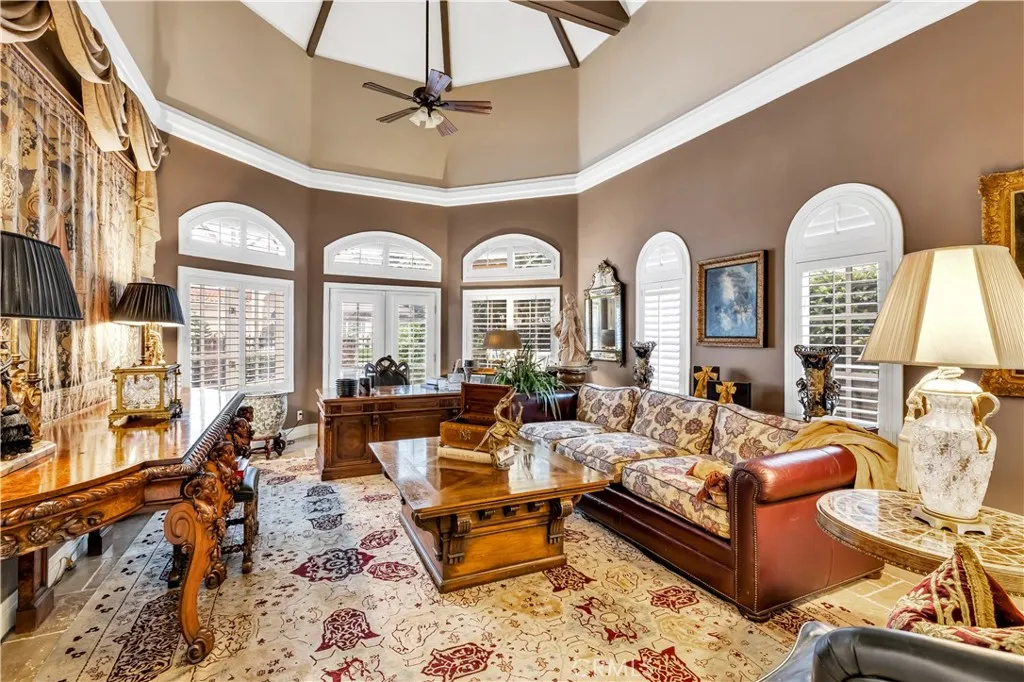 28841 Glen Ridge