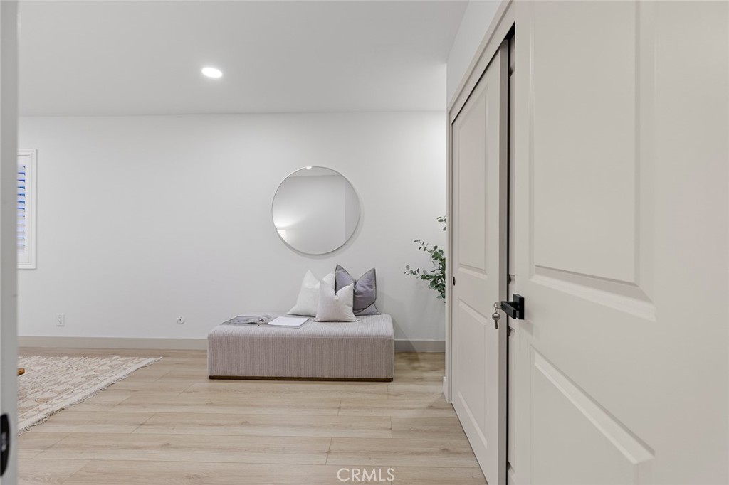 15361 Pickford Street