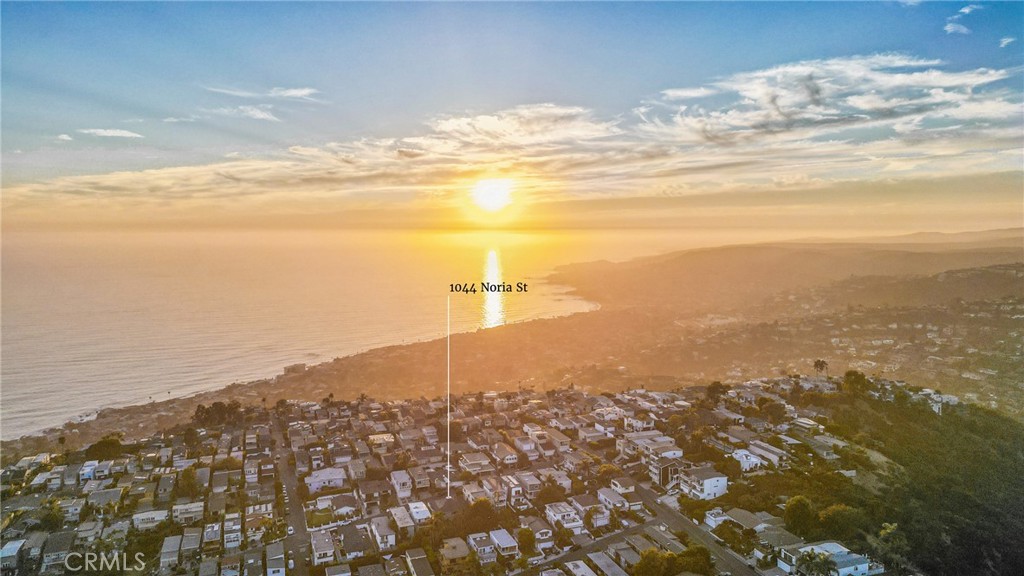 1044 Noria Street