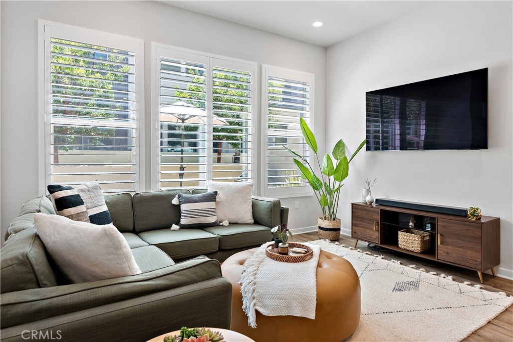 210 Alienta Lane