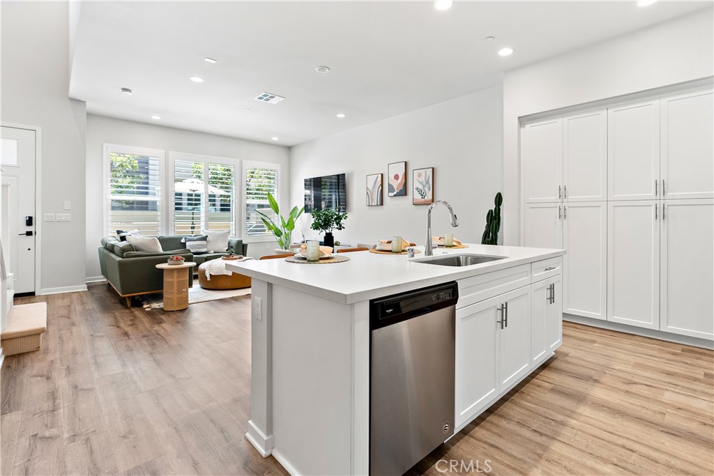 210 Alienta Lane