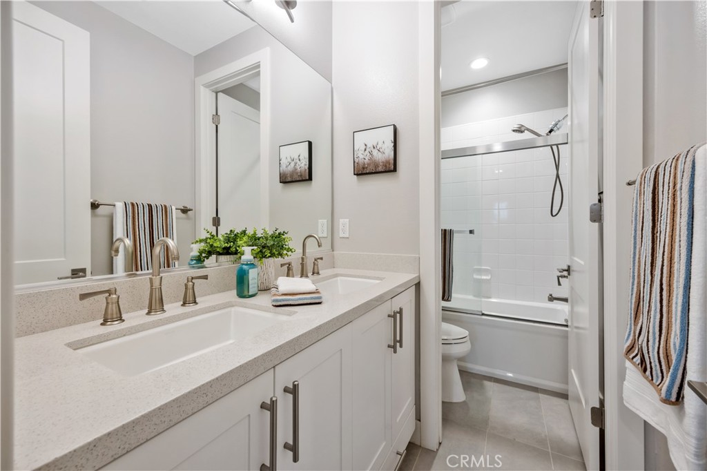 2233 Arroyo Trabuco Way