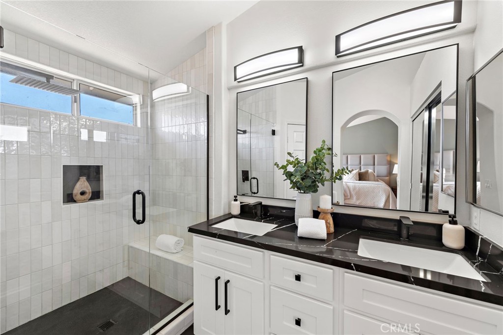 15283 Rousseau Lane