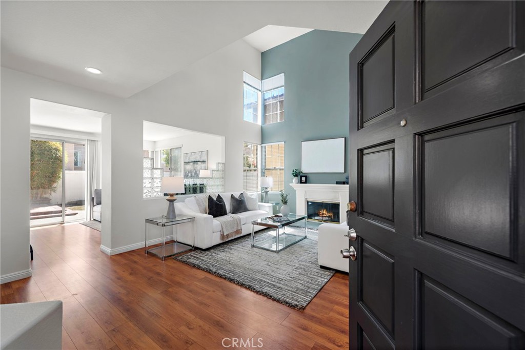 15283 Rousseau Lane