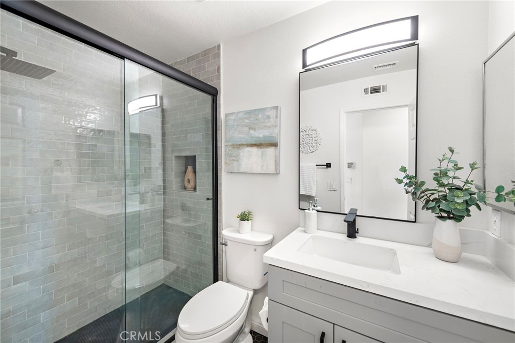 15283 Rousseau Lane