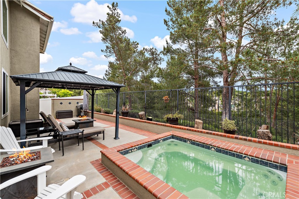 24 Drover Court