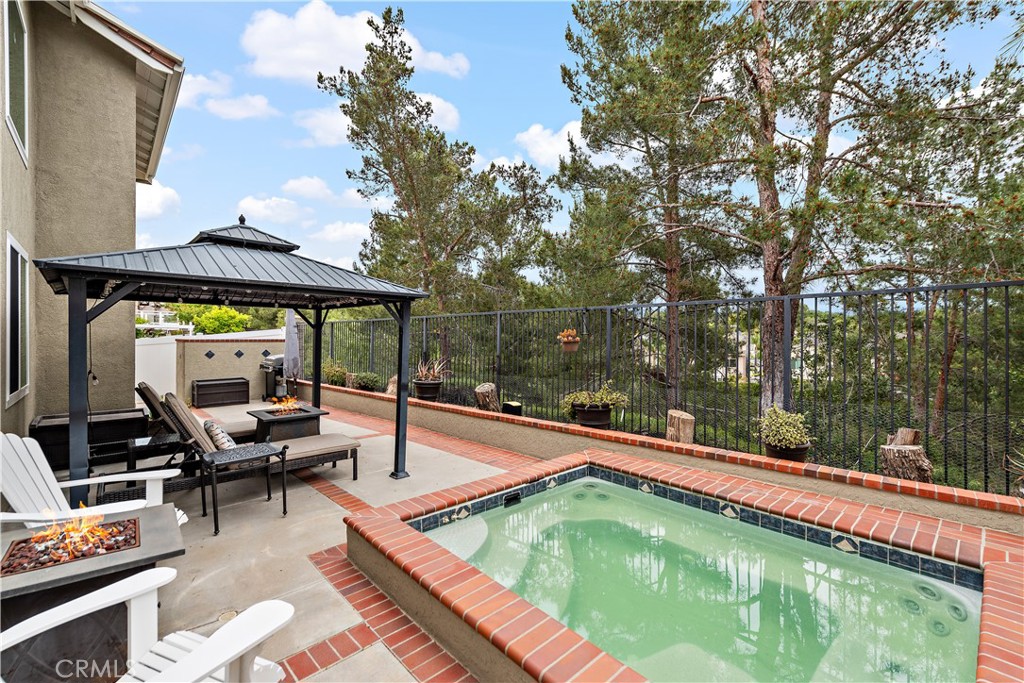 24 Drover Court