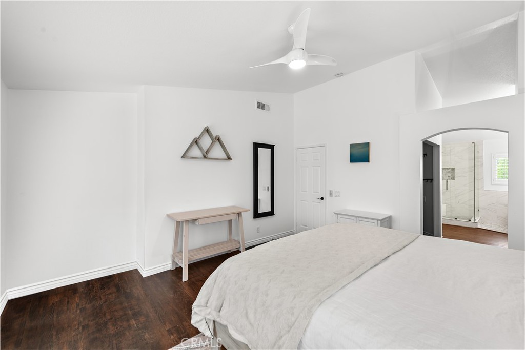 24 Drover Court