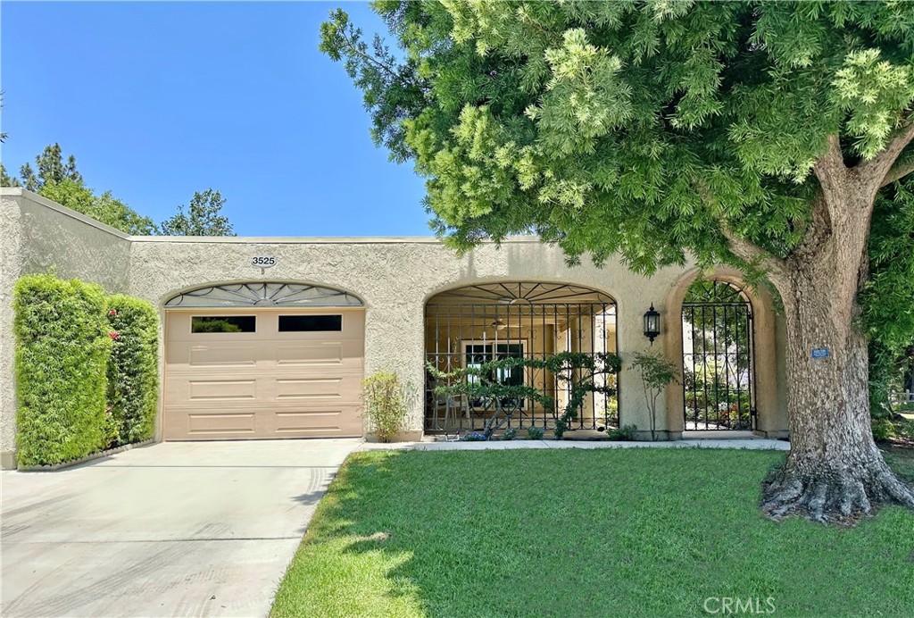 3525 Bahia Blanca W B