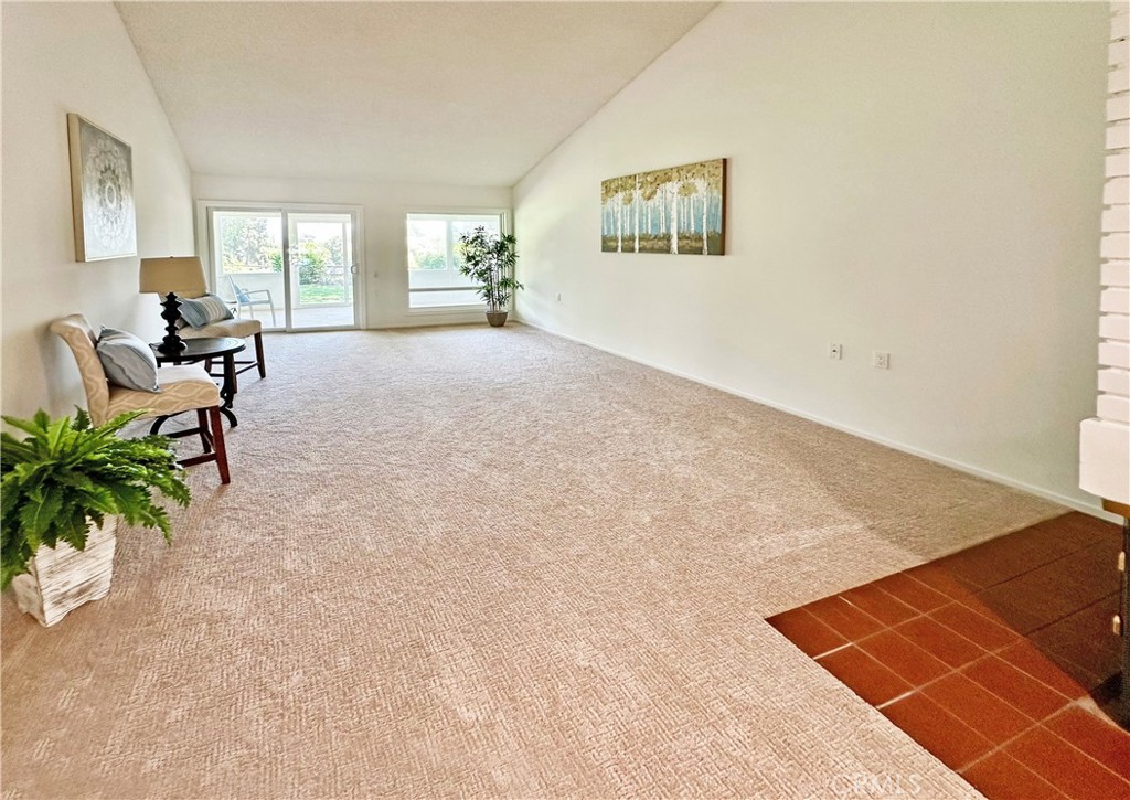3525 Bahia Blanca W B