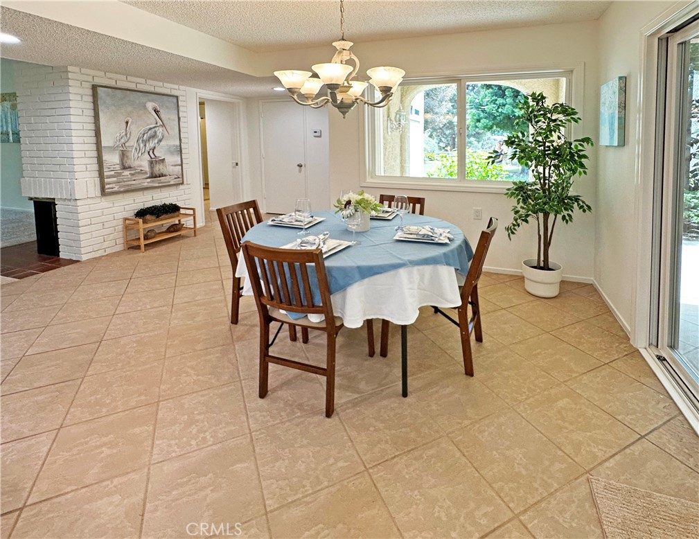 3525 Bahia Blanca W B