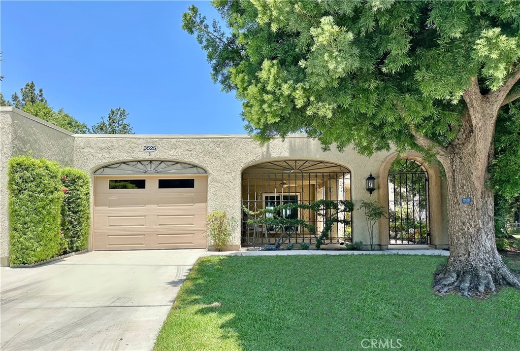 3525 Bahia Blanca W B