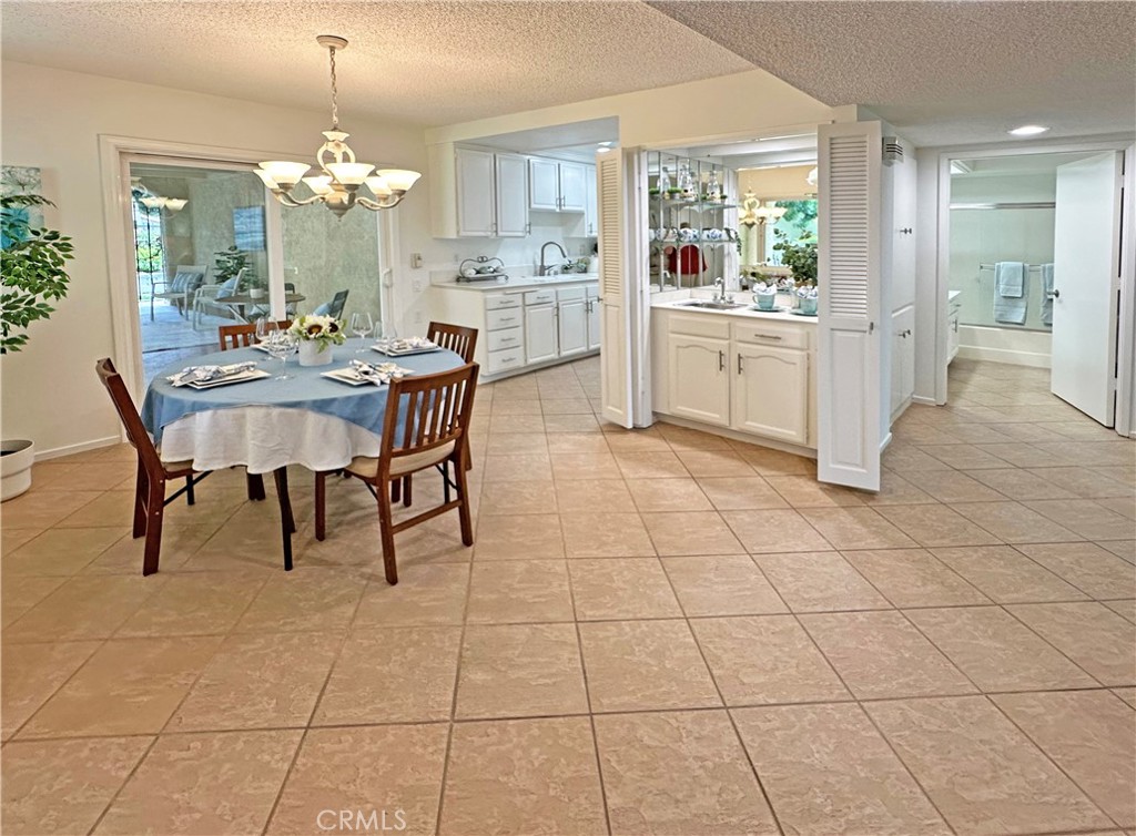 3525 Bahia Blanca W B