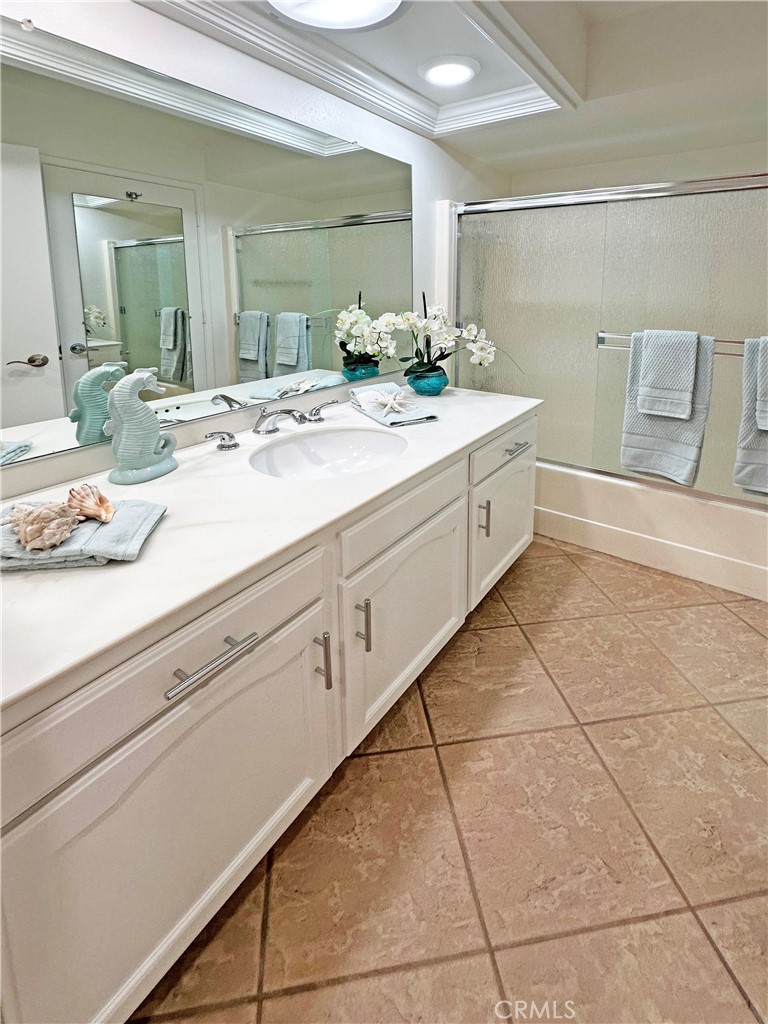 3525 Bahia Blanca W B