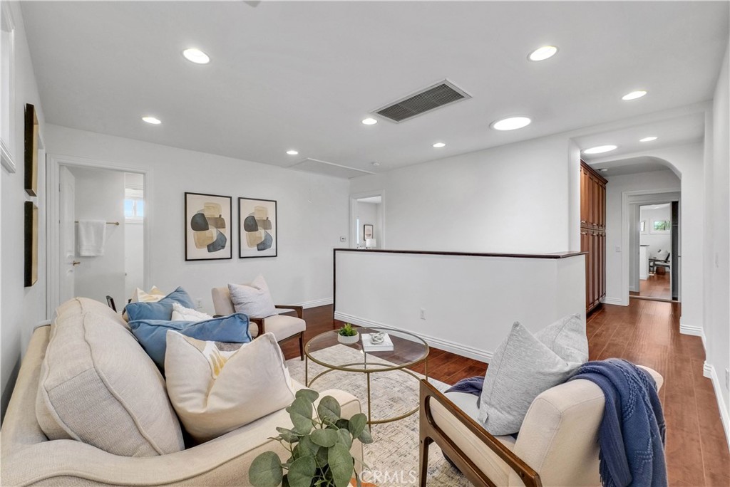 9588 Shimizu River Circle