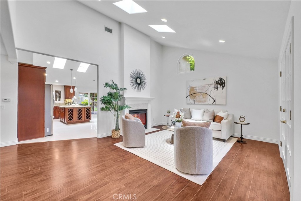 9588 Shimizu River Circle