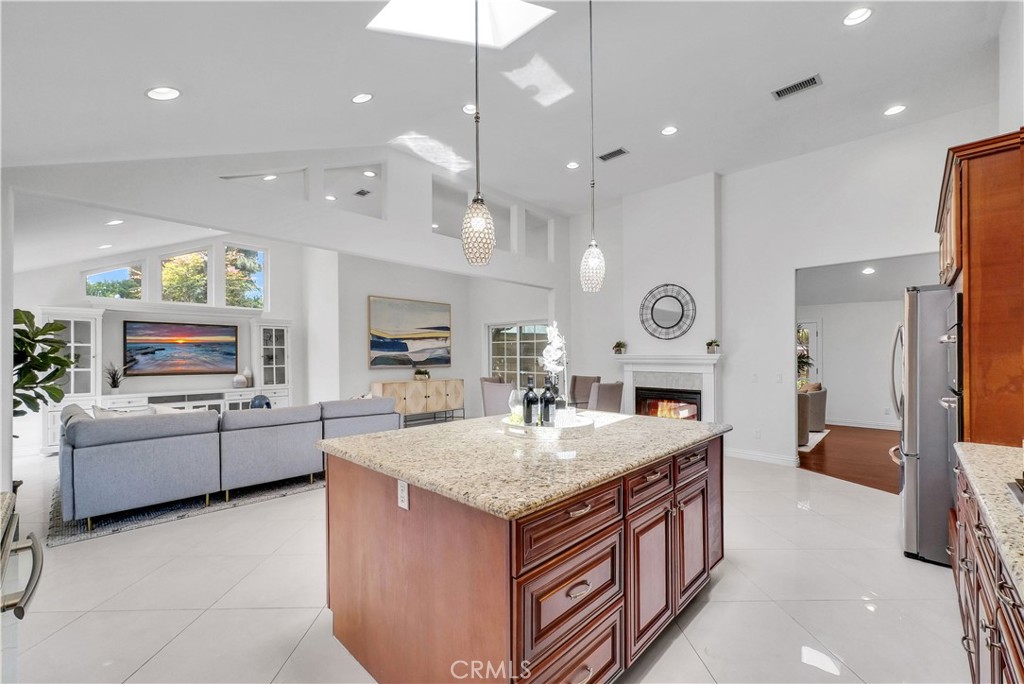 9588 Shimizu River Circle