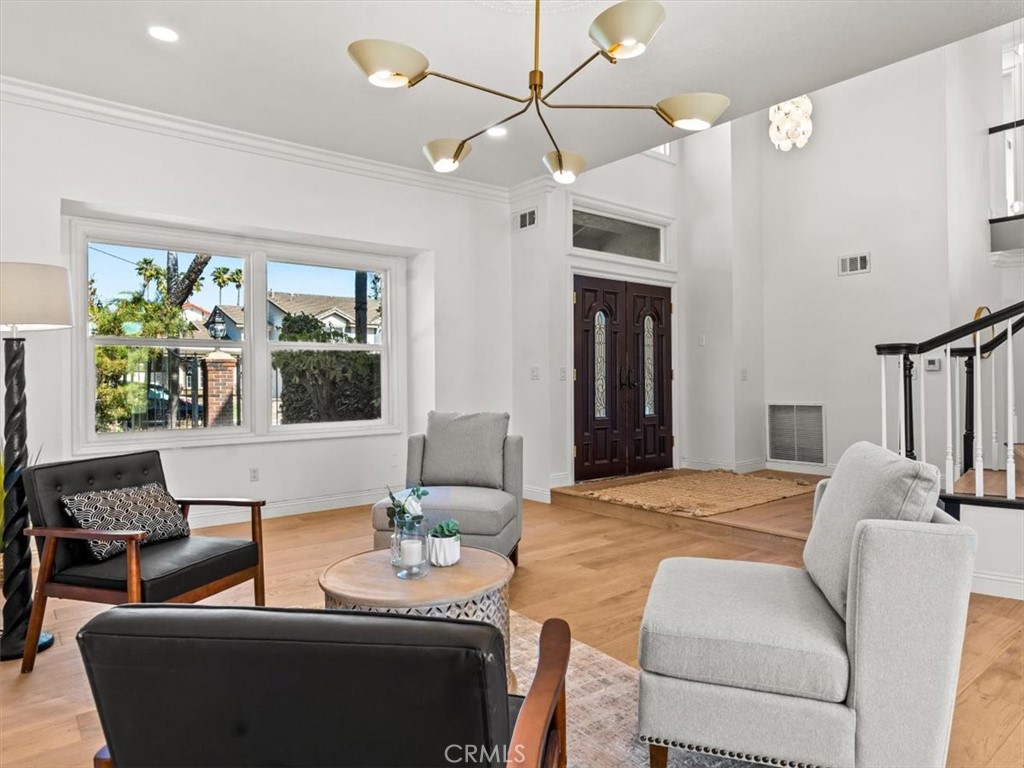 5505 Paseo Joaquin
