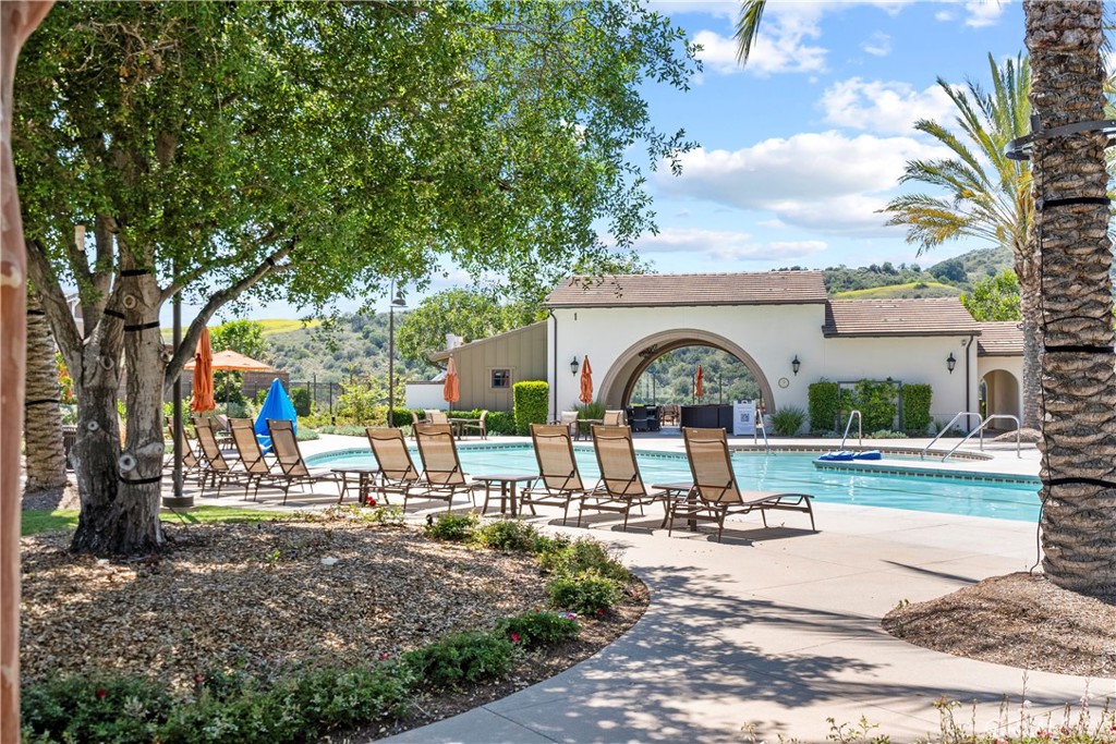 135 Garcilla Drive