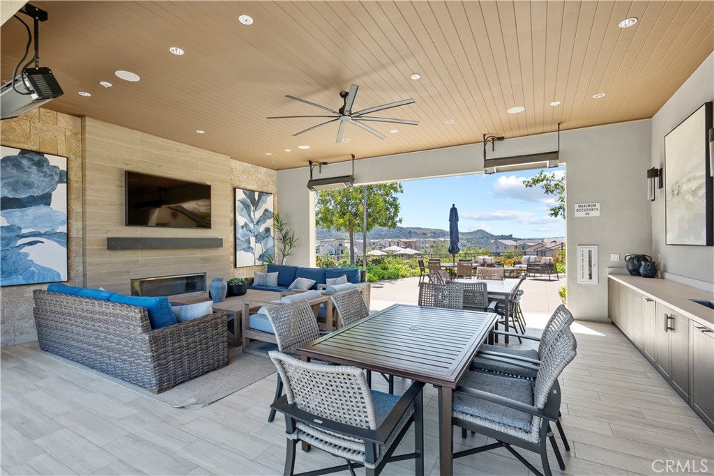 135 Garcilla Drive
