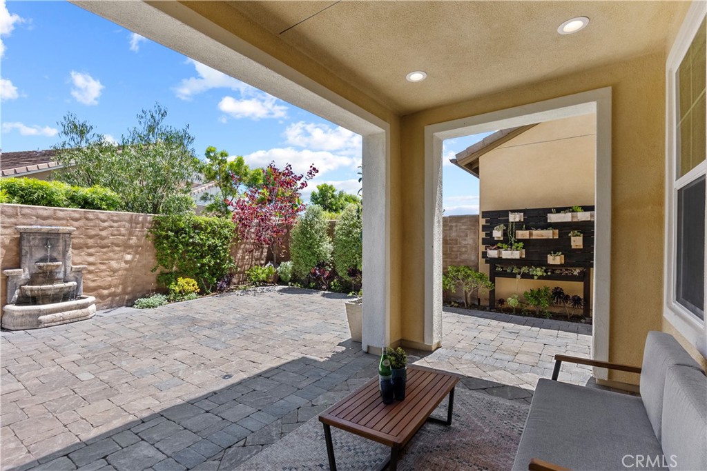 135 Garcilla Drive