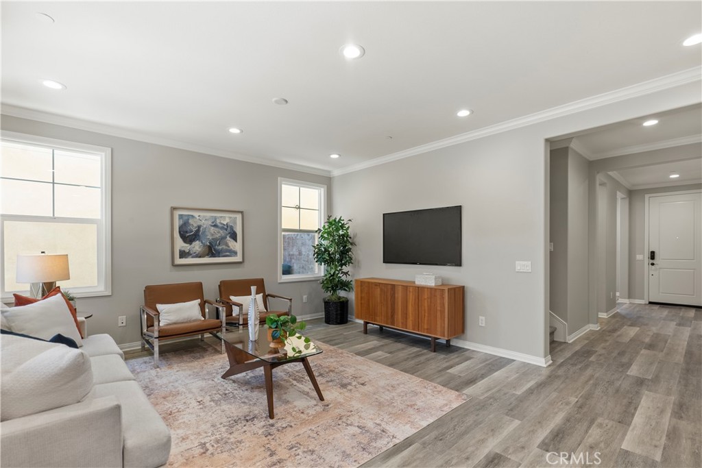 135 Garcilla Drive