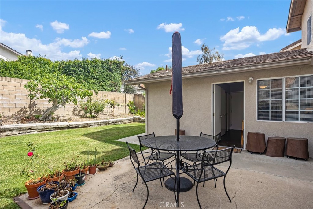 21532 Camino Papal