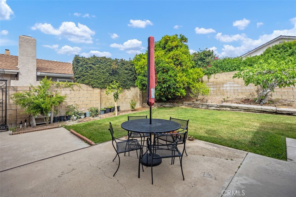 21532 Camino Papal