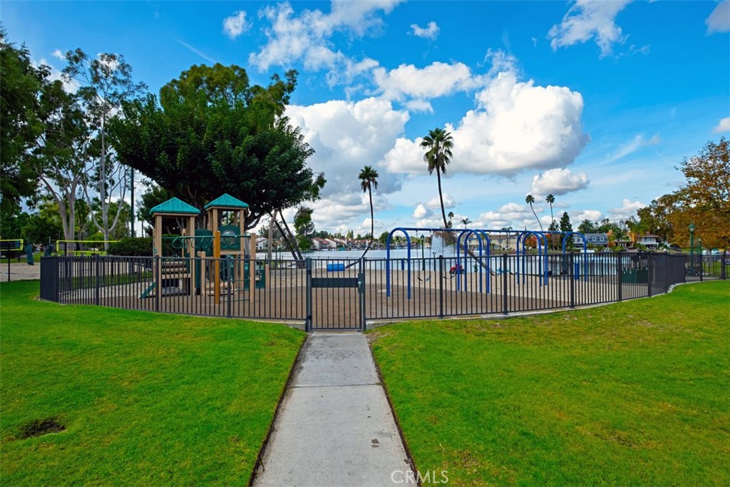 21532 Camino Papal