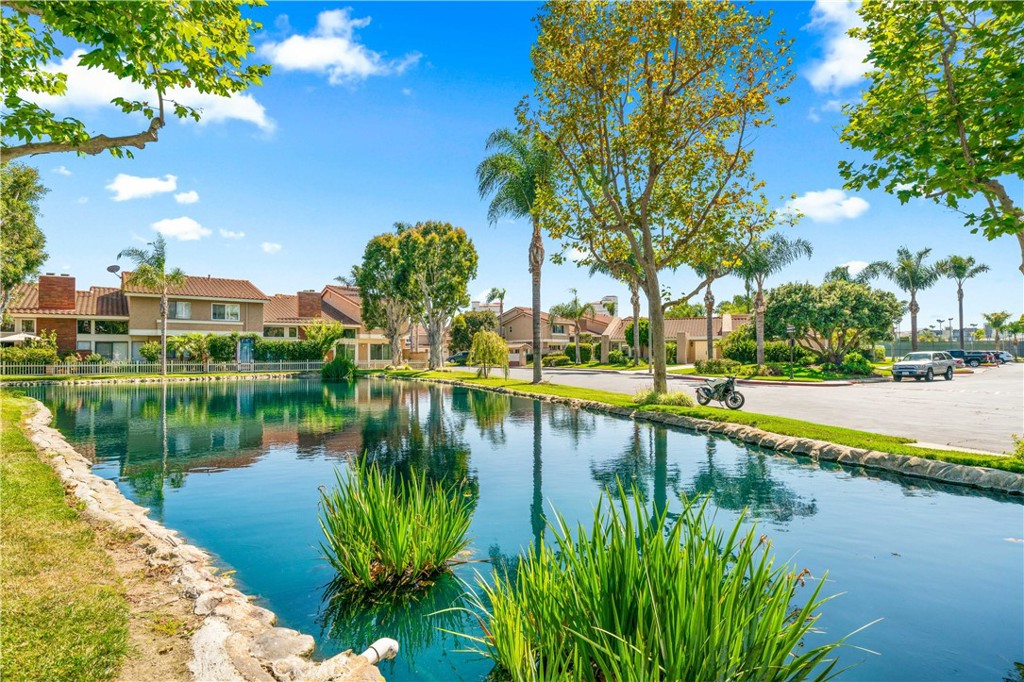 7895 Southwind Circle
