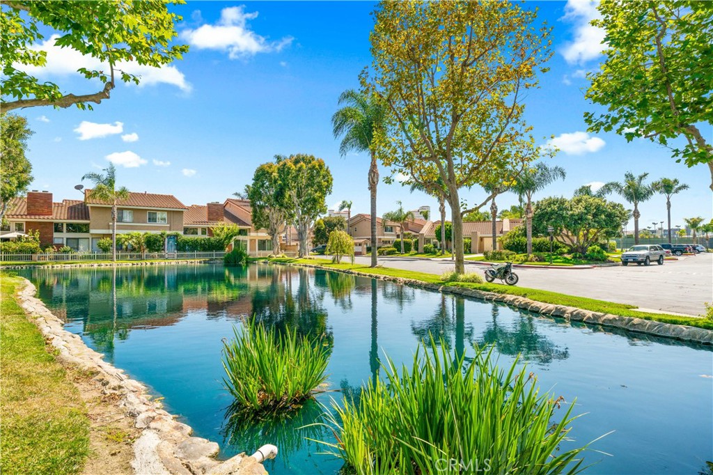 7895 Southwind Circle