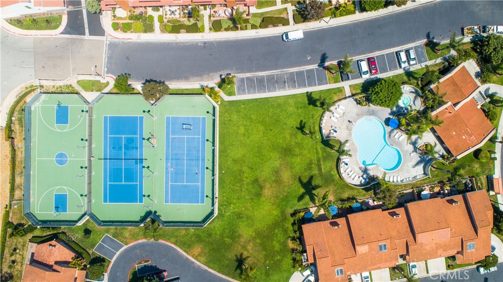 7895 Southwind Circle